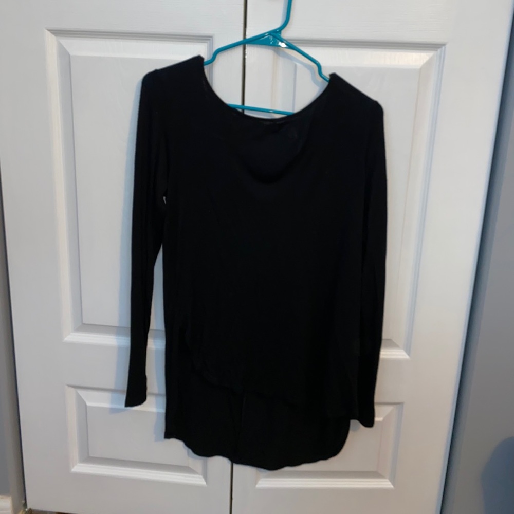 Women’s long sleeve top